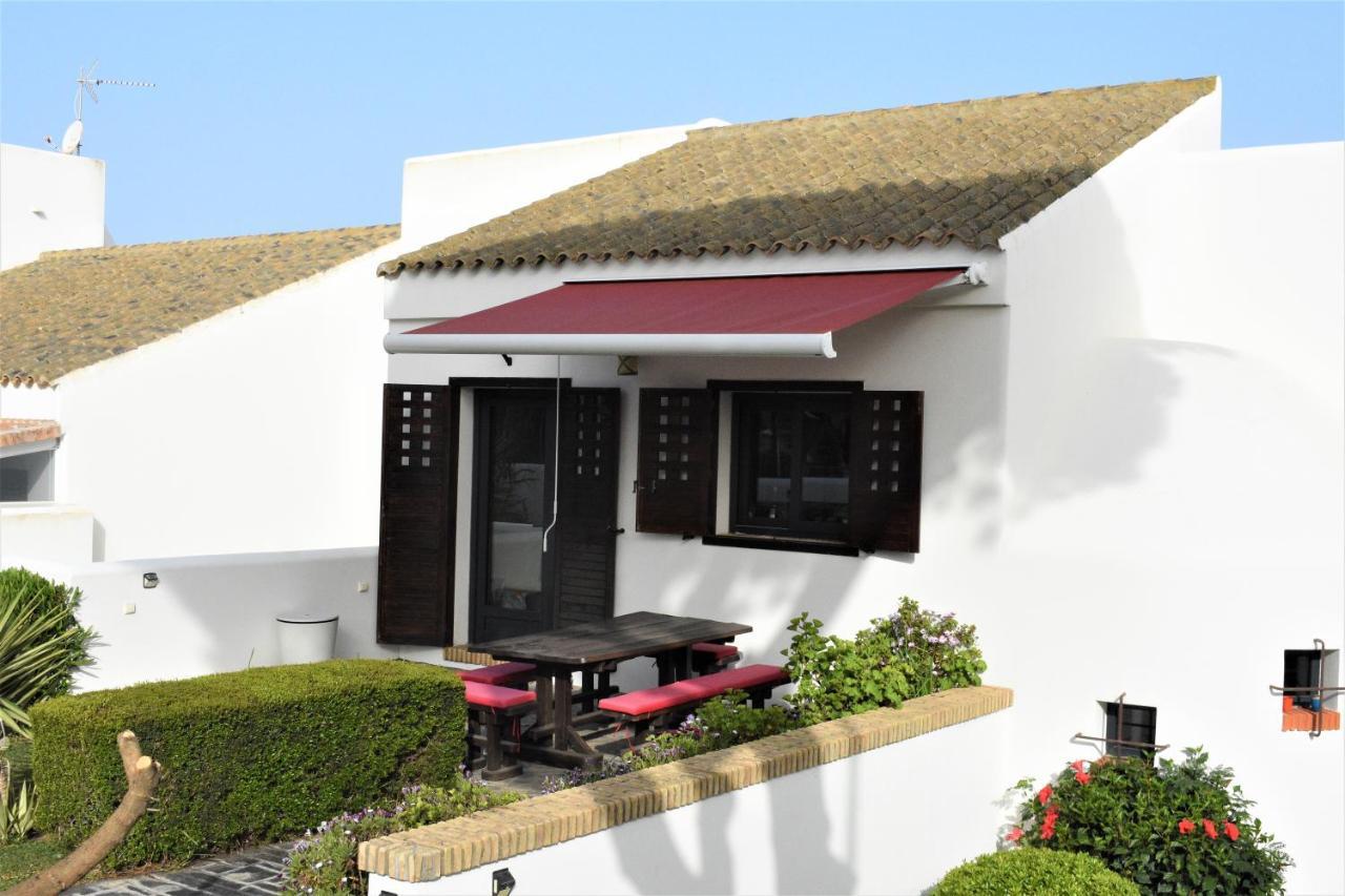 Chillout La Barrosa Villa *